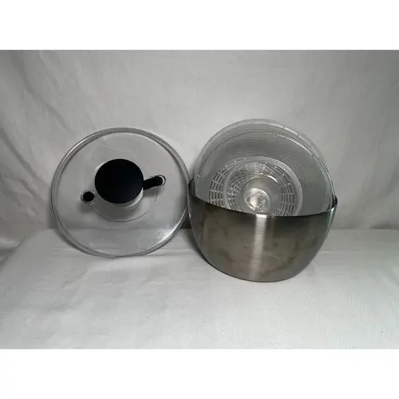 OXO Stainless Steel Salad Spinner with Locking Lid Rubber Bottom - GUC - Picture 3 of 5